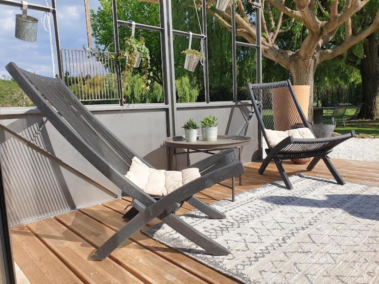 Mas Des Muses Bed & Breakfast ลีล-ซูร์-ลา-ซอร์ก ภายนอก รูปภาพ